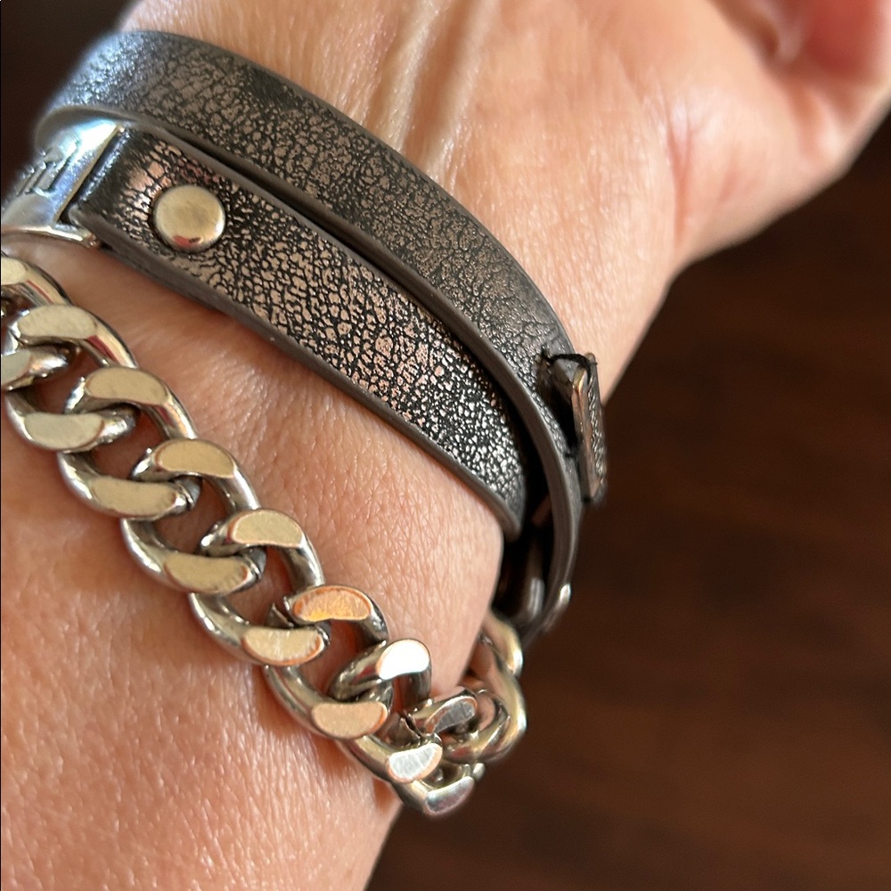 Silver and Black Lakegirl Bracelet wraps three times - Picture 3 of 14